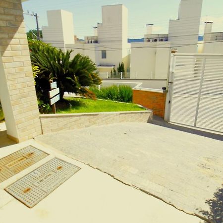 1079 - Apartamento Com Vista Para O Mar Em Bombinhas Exteriör bild