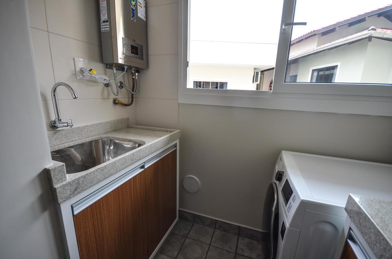 1079 - Apartamento Com Vista Para O Mar Em Bombinhas Exteriör bild